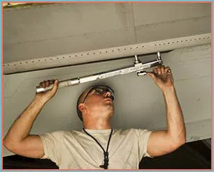 Golden Garage Door Service Houston, TX 713-673-8372 - 10-install-cont